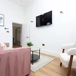 No 8 Grosvenor - 10Min Walk From Cabot Circus