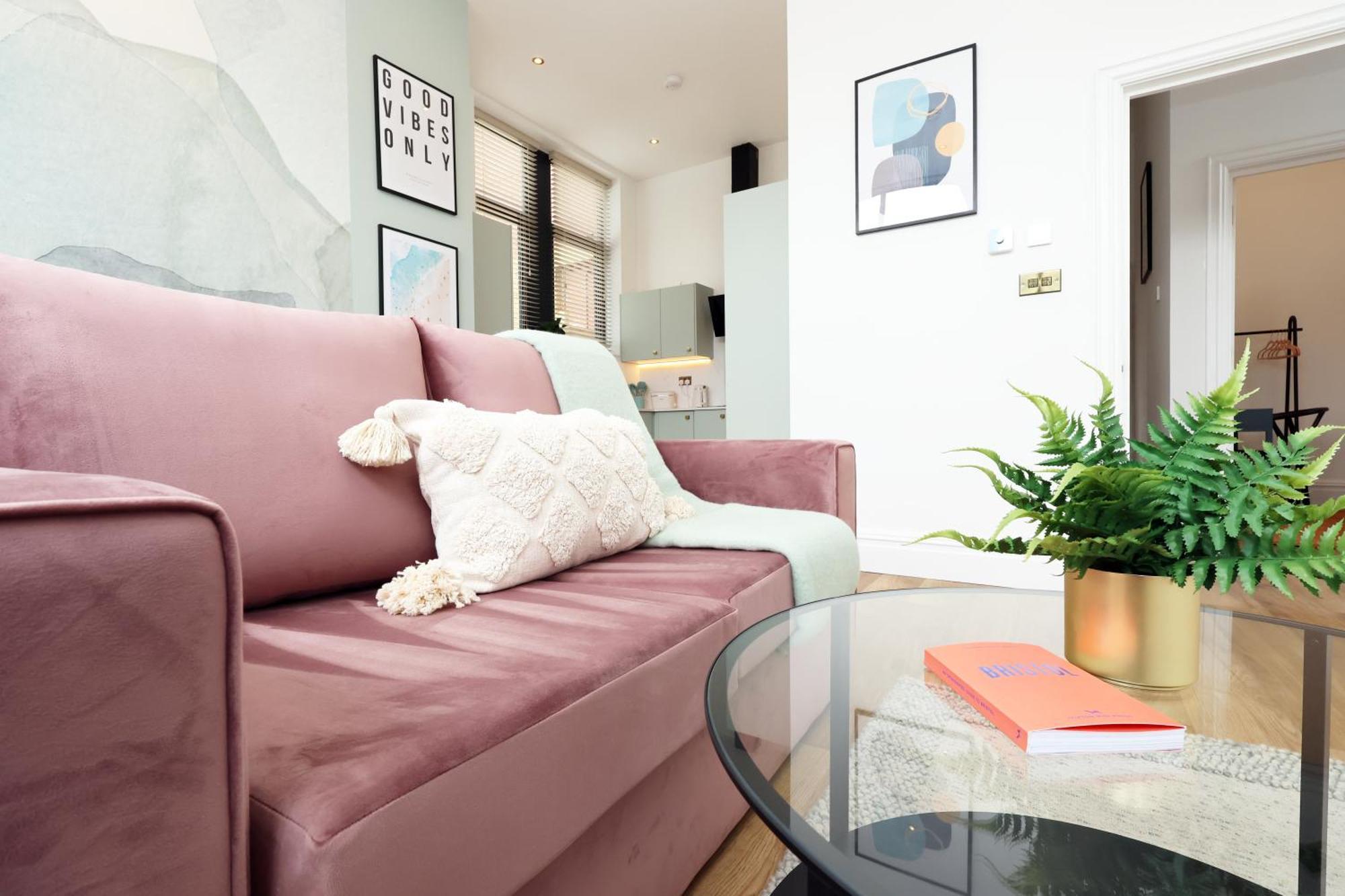 Apartment No 8 Grosvenor - 10min Walk From Cabot Circus Bristol