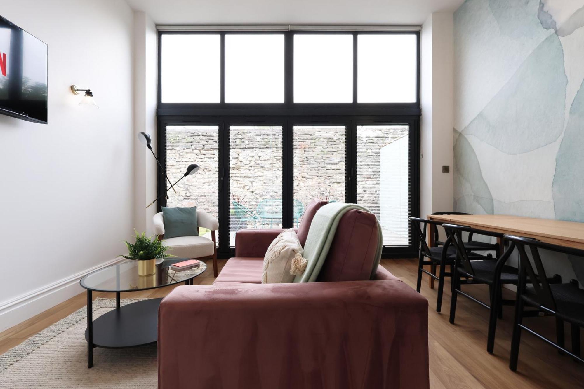 Apartment No 8 Grosvenor - 10min Walk From Cabot Circus