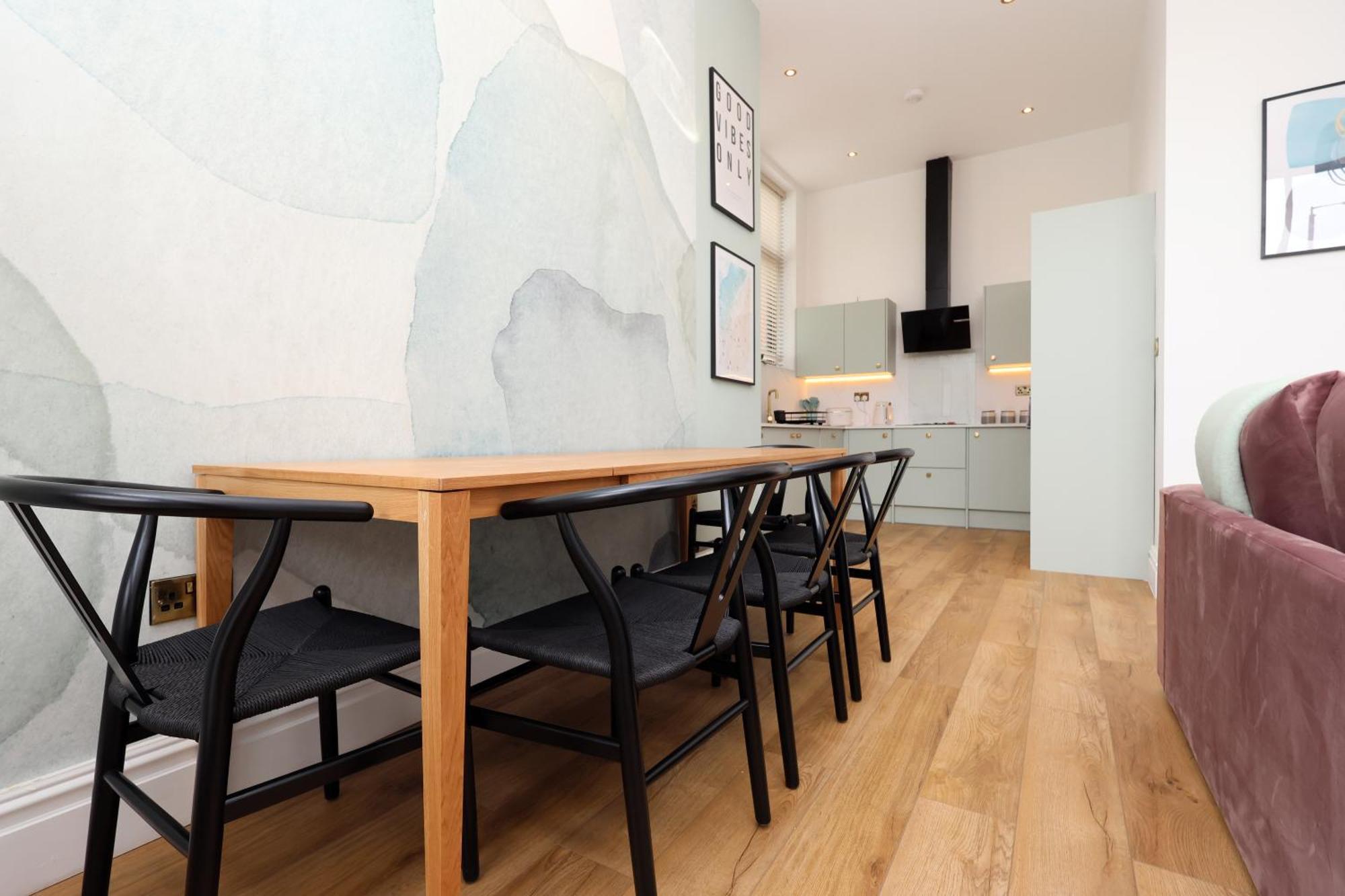 No 8 Grosvenor - 10min Walk From Cabot Circus Apartment